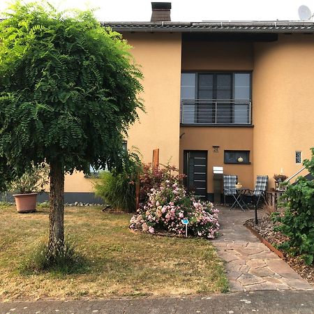 Ferienwohnung Haus Angela Gudesweiler Dış mekan fotoğraf
